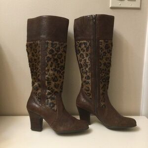 Born Brown Leather  Leopard Print Pony Hair  Heel Boots US Sz 6 ( 36.5 Eu)